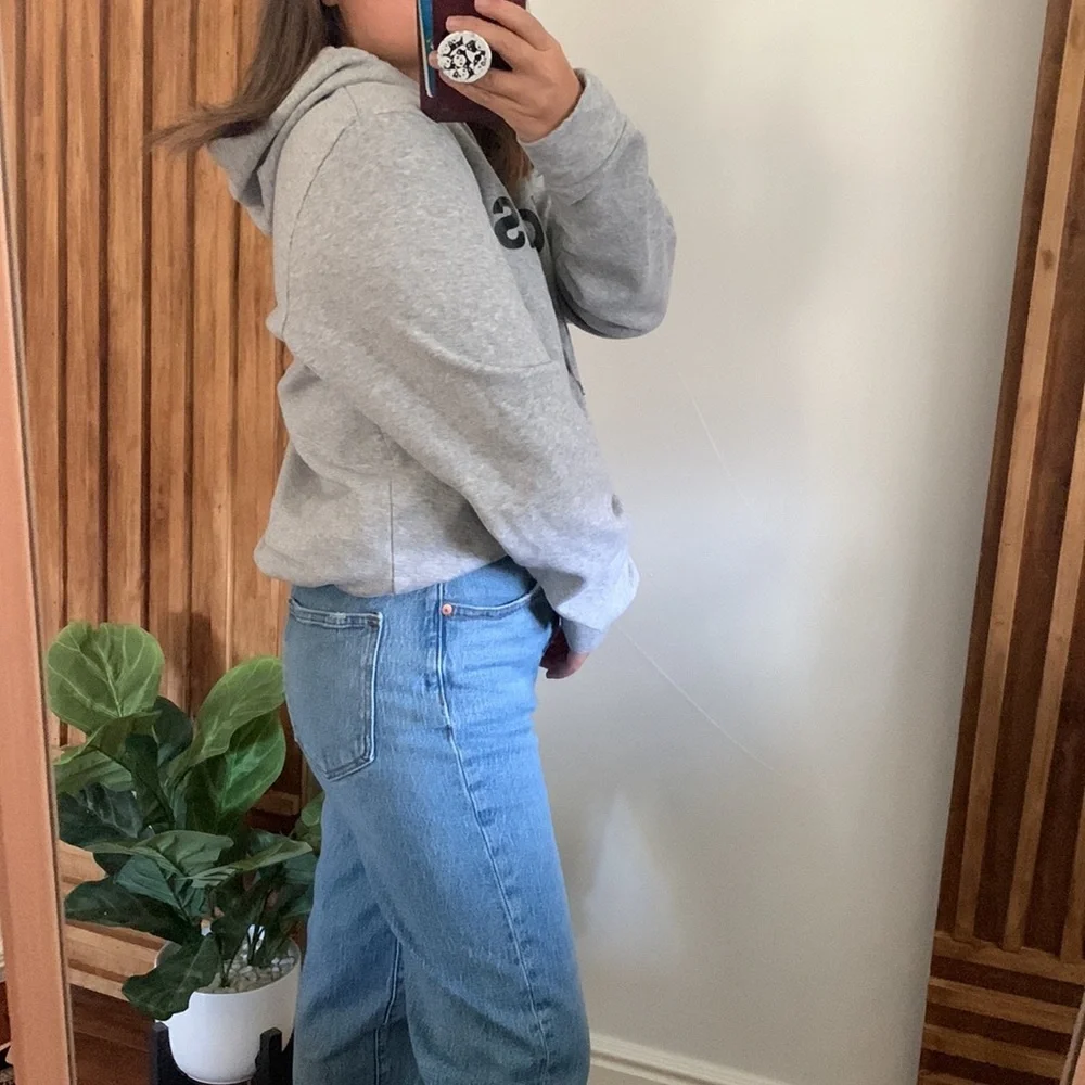 Adidas Basic Pullover Hoodie. Medium - Picture 2 of 11